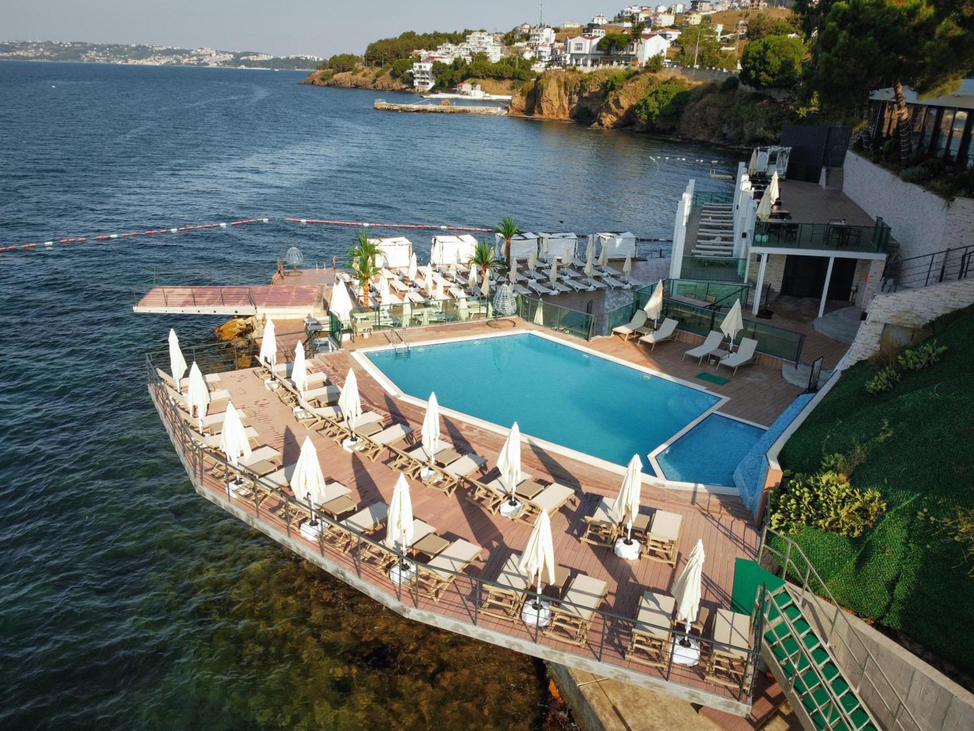 Vira Otel Suites 시놉 외부 사진